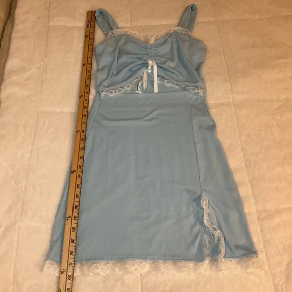 Light Blue Lace Trim Two-Piece Set - Picture 5 of 7